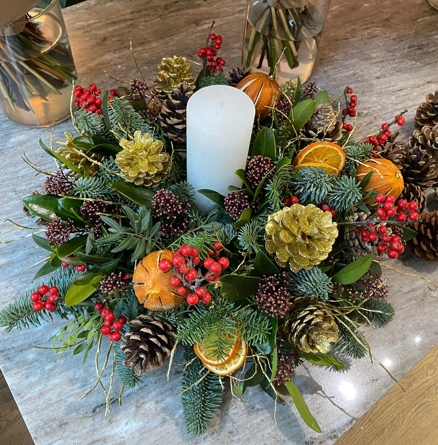 CHRISTMAS TABLE ARRANGEMENT WORKSHOP